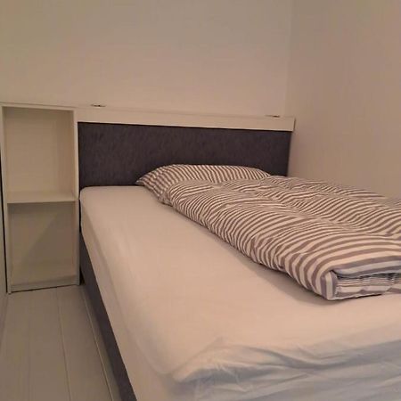 Ruhige Art-Garconniere Mit Balkon Lägenhet Wien Exteriör bild