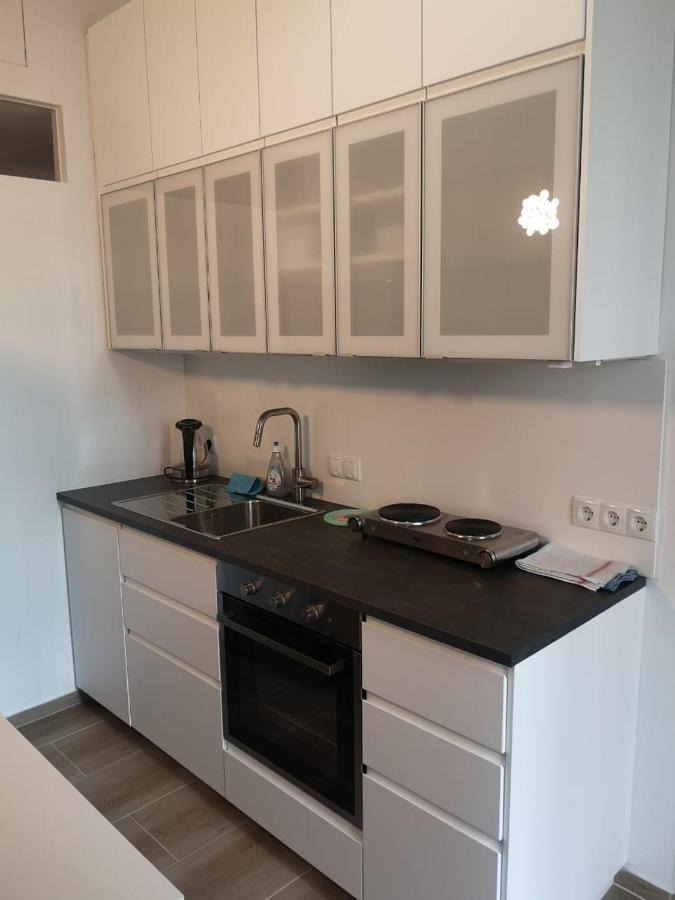 Ruhige Art-Garconniere Mit Balkon Lägenhet Wien Exteriör bild